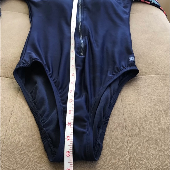 ❌Sold❌New All In Motion rash guard one piece swimsuit with long sleeves - Picture 5 of 11
